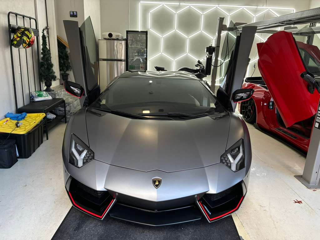 Lamborghini Aventador