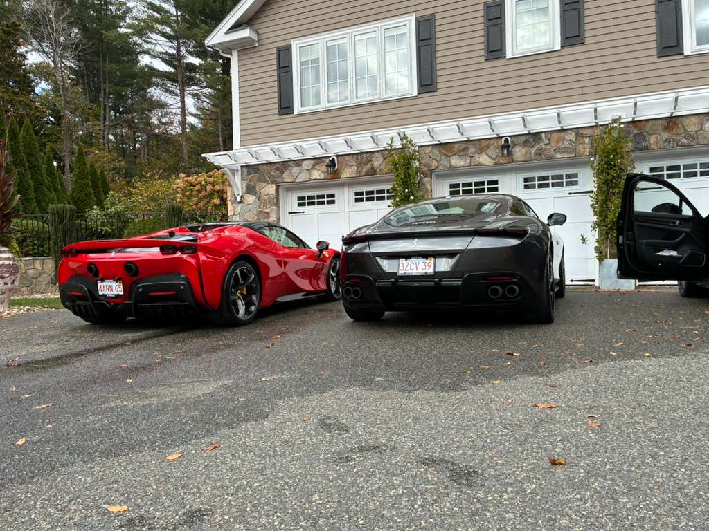 Ferrari SF90 & Roma