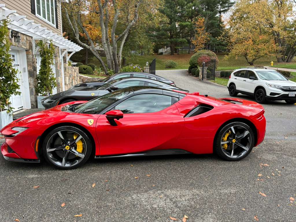 Ferrari SF90 Stradale